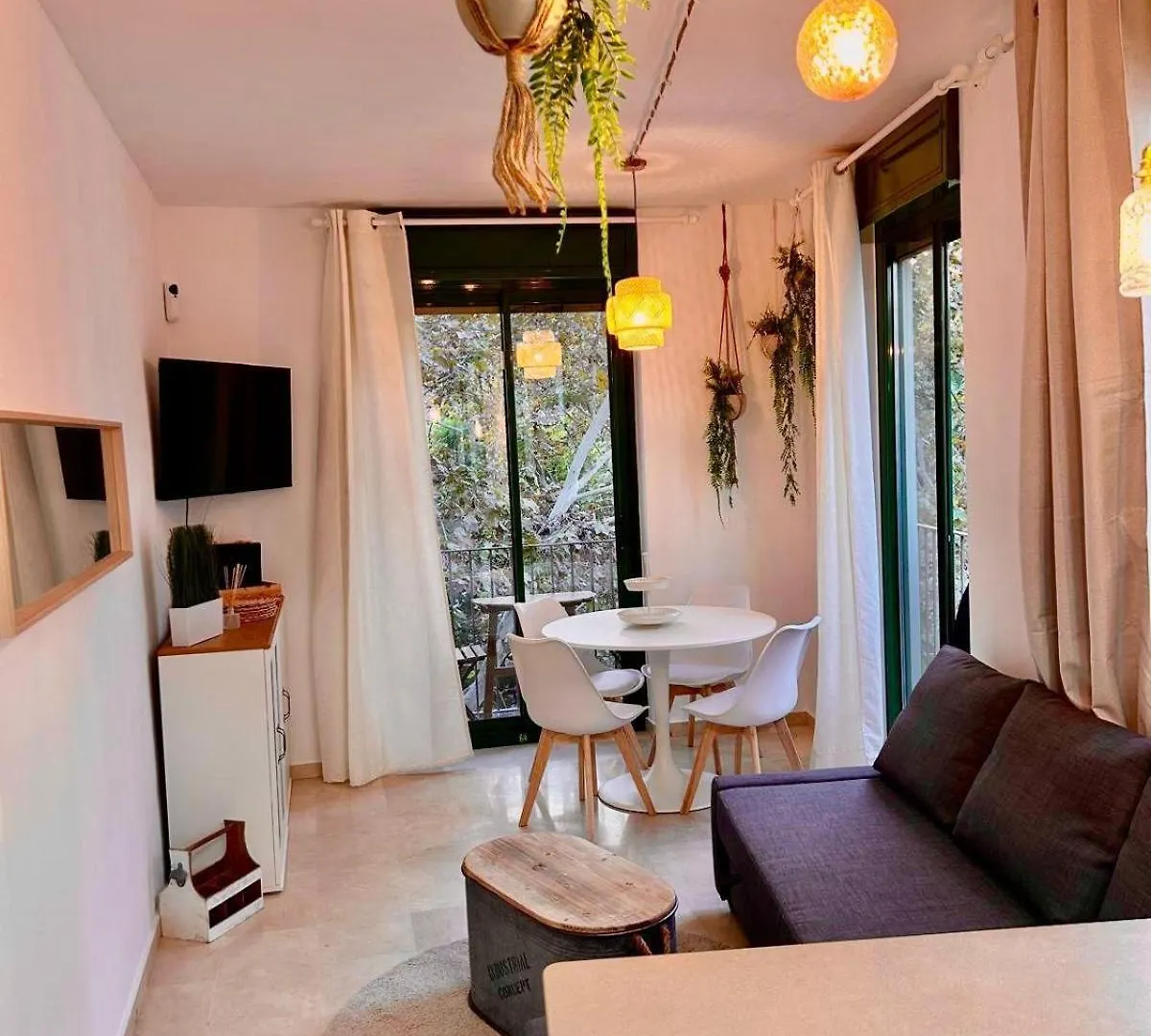 Barcelona Raval Apartment